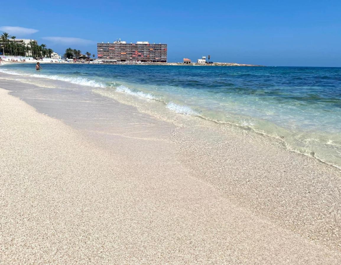 Locos Beach Holiday Apartments Torrevieja Exteriör bild