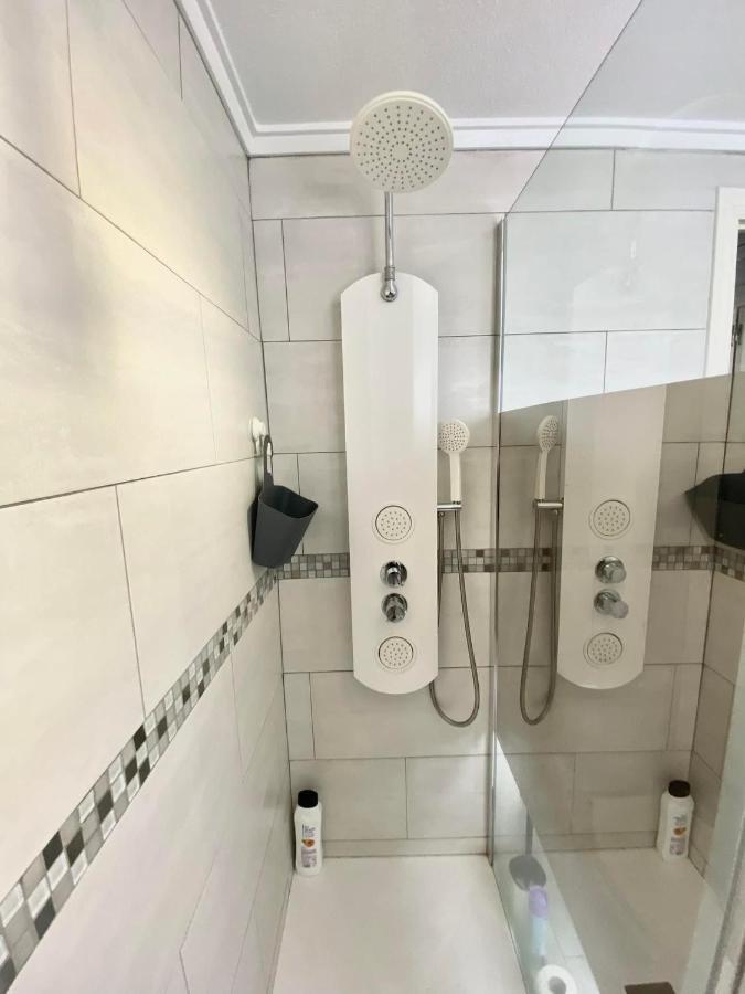 Locos Beach Holiday Apartments Torrevieja Exteriör bild